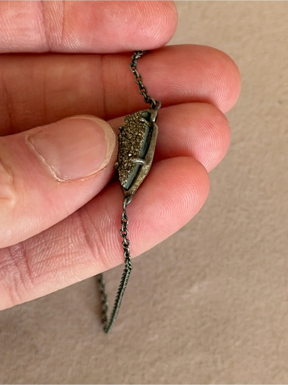 Kendra Scott Kasey Silver Platinum Drusy Arrowhead Pendant Necklace
